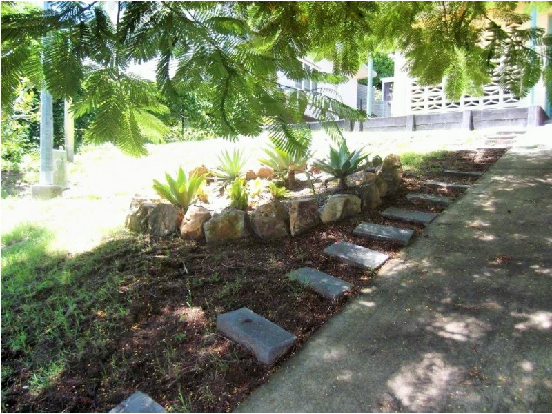 9 Gaden Street, Agnes Water QLD 4677
