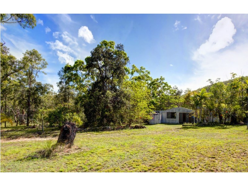 671 Murphy Road, Captain Creek QLD 4677