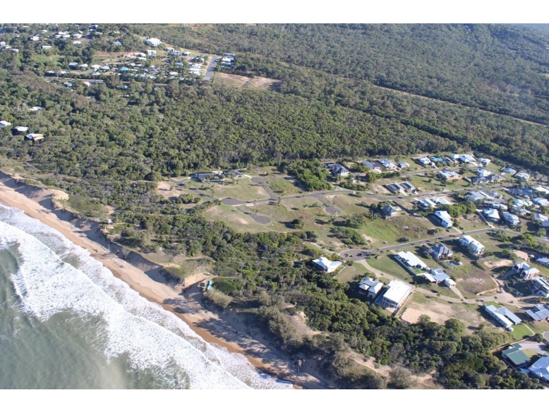 19 Waterfront Drive, Agnes Water QLD 4677