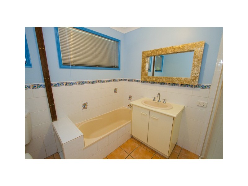 10 Sunlover Ave, Agnes Water QLD 4677