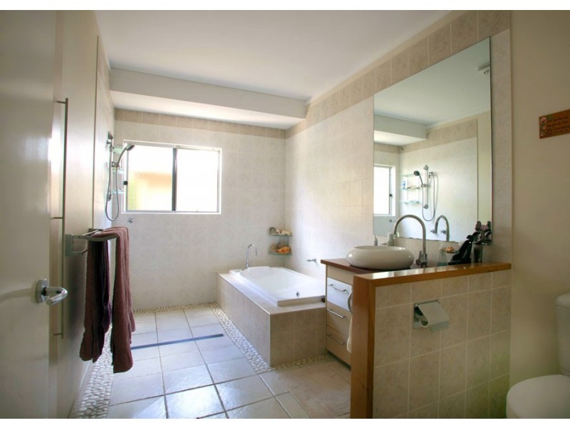 37 Wilson Drive, Agnes Water QLD 4677