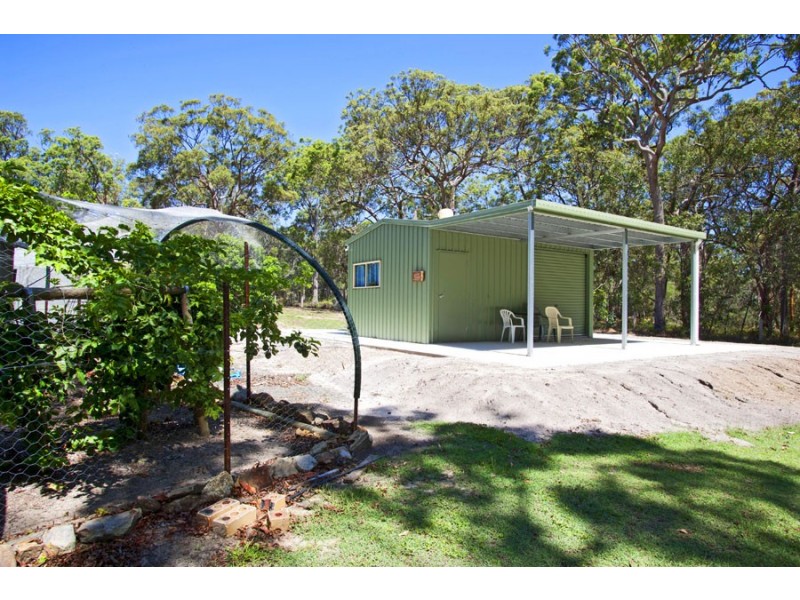 102 McGhee Crescent, Agnes Water QLD 4677