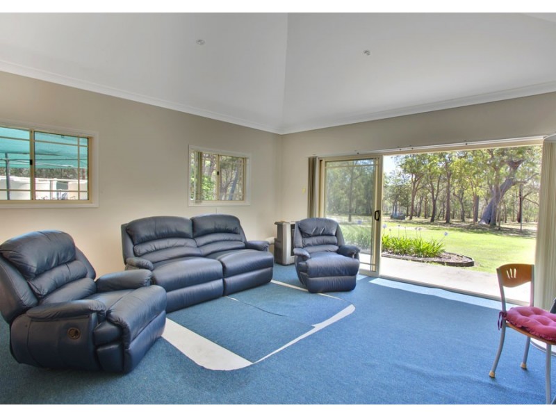 102 McGhee Crescent, Agnes Water QLD 4677