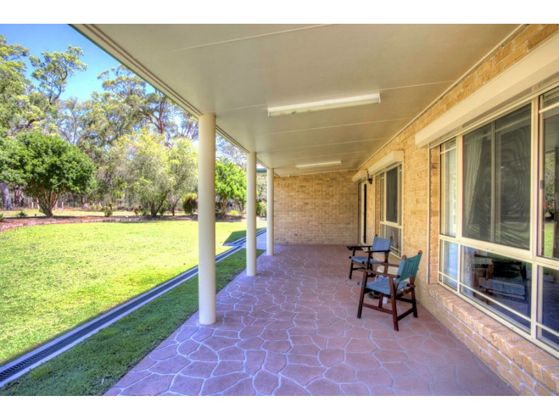 102 McGhee Crescent, Agnes Water QLD 4677