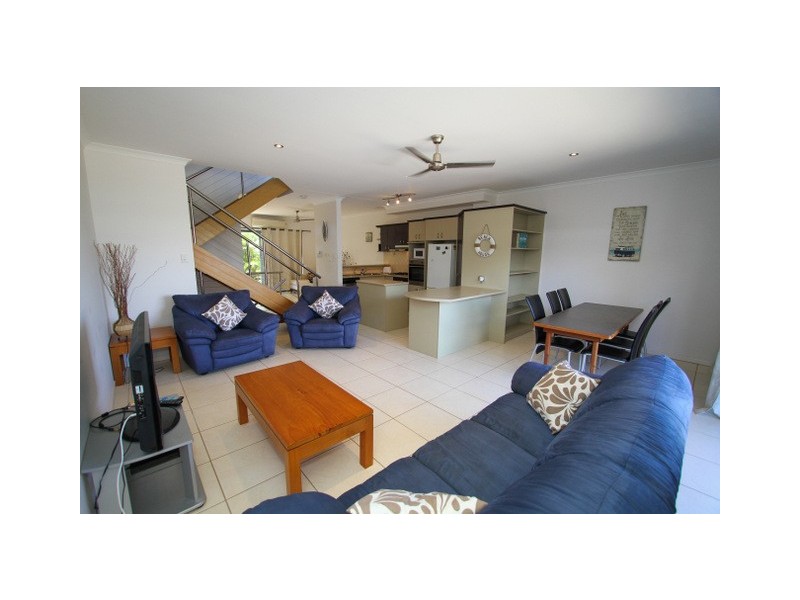 4/35 North Break, Agnes Water QLD 4677