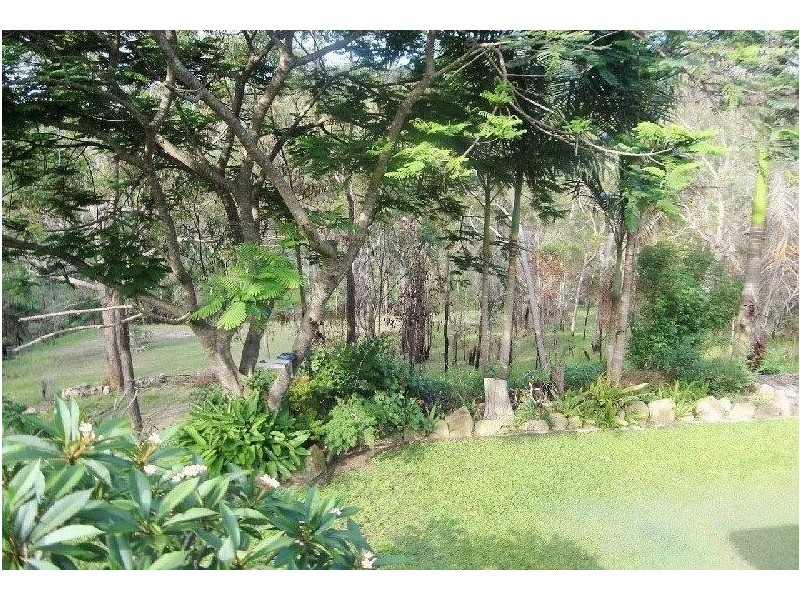 679 Creevey Drive, Captain Creek QLD 4677