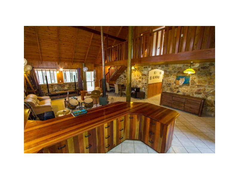 148 Dillon Road, Captain Creek QLD 4677