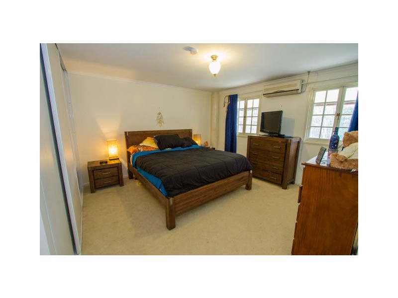 148 Dillon Road, Captain Creek QLD 4677