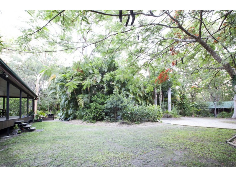 428 Lady Elliot Drive, Round Hill QLD 4677