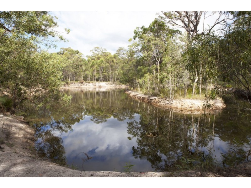 428 Lady Elliot Drive, Round Hill QLD 4677