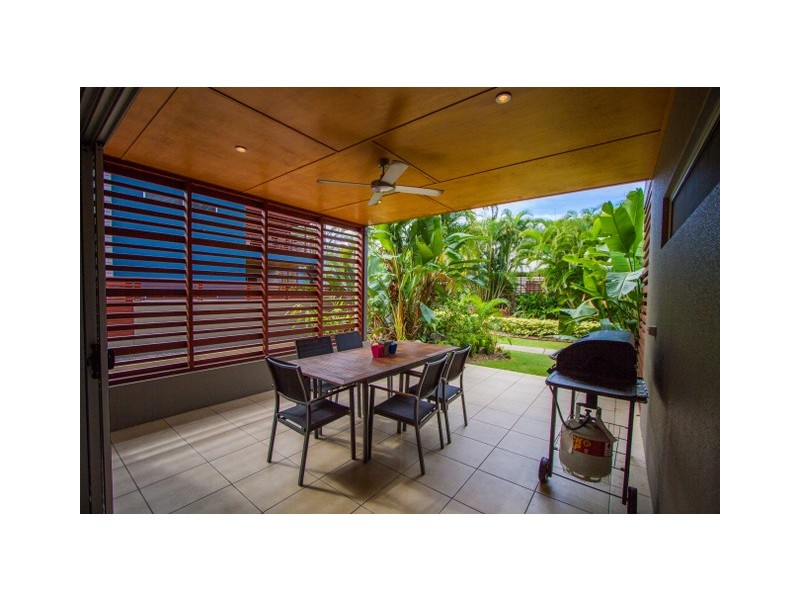 BH 19 / 4 Ocean Beach Drive, Agnes Water QLD 4677