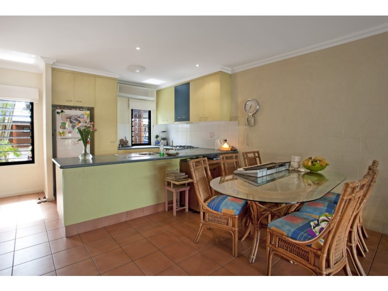 Unit 26/2 Beaches Village Circuit, Agnes Water QLD 4677