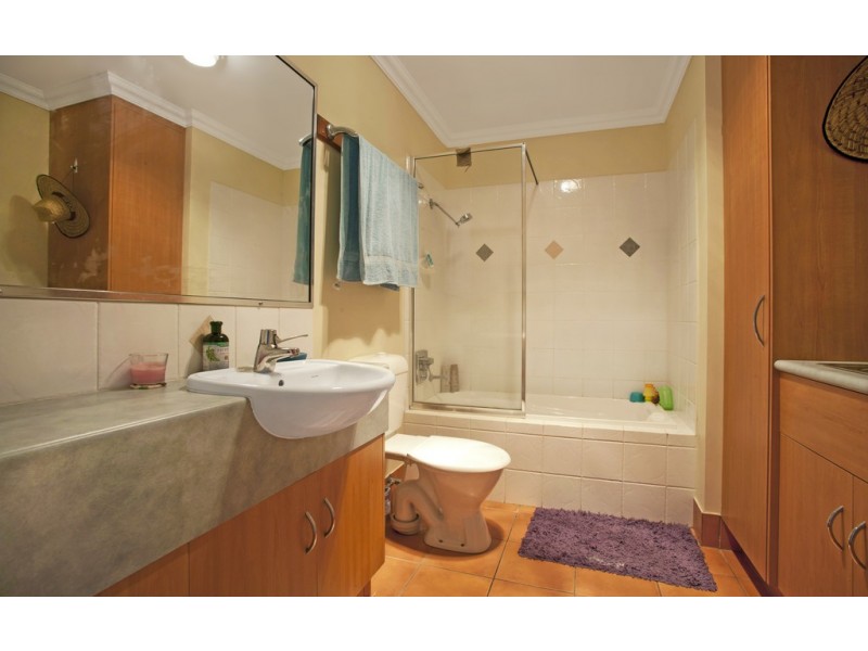 Unit 26/2 Beaches Village Circuit, Agnes Water QLD 4677