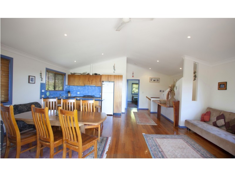 15 Donohue Dr, Agnes Water QLD 4677