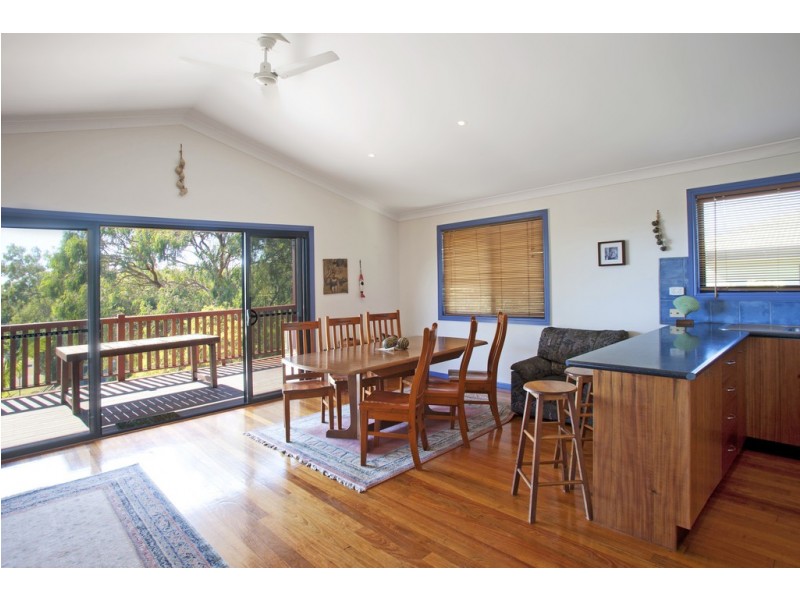 15 Donohue Dr, Agnes Water QLD 4677