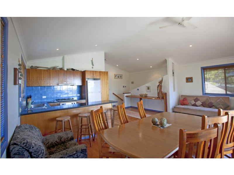15 Donohue Dr, Agnes Water QLD 4677