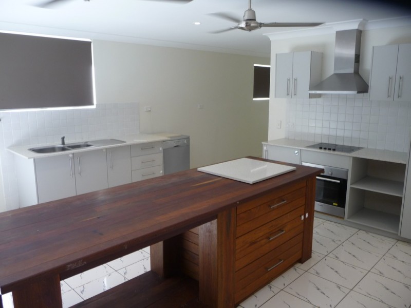 1305 TABLELAND ROAD, Mount Maria QLD 4674