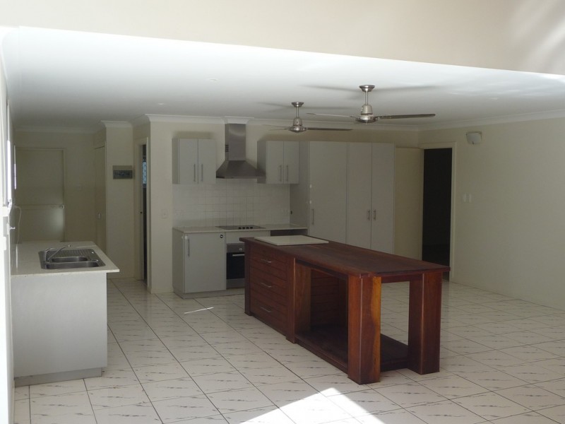 1305 TABLELAND ROAD, Mount Maria QLD 4674