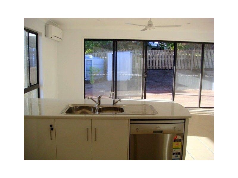 15a Waterfront Drive, Agnes Water QLD 4677