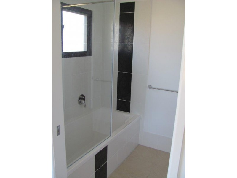 15a Waterfront Drive, Agnes Water QLD 4677