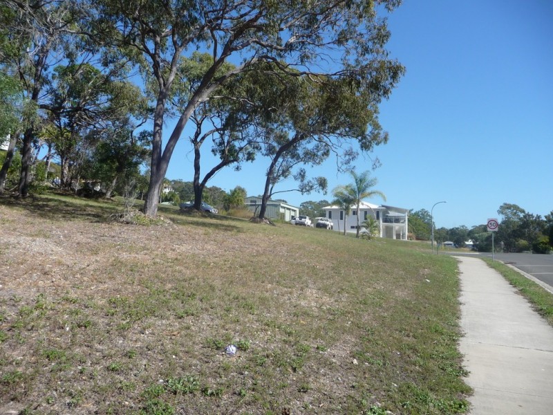 1 Bryant Street, Agnes Water QLD 4677