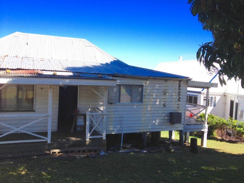 4 Barton, Seventeen Seventy QLD 4677