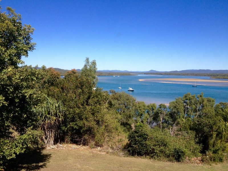 4 Barton, Seventeen Seventy QLD 4677