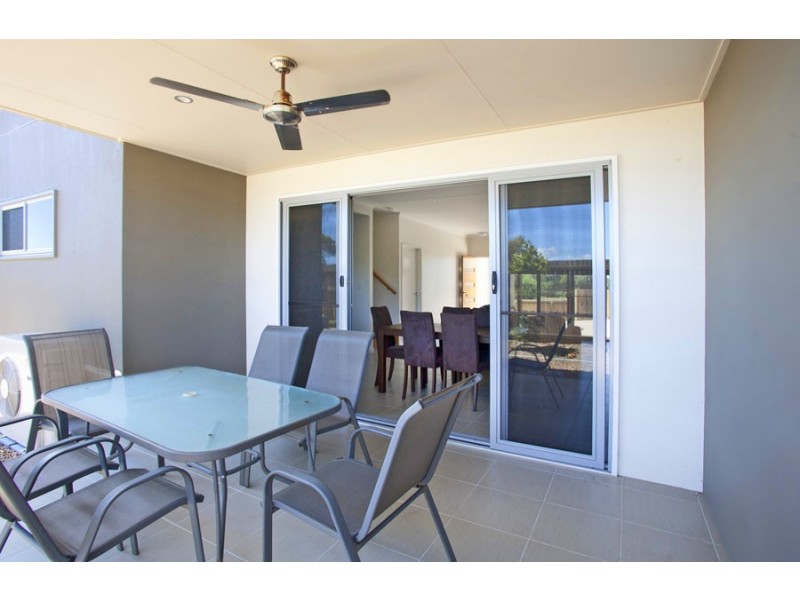 3/1 The Promenade, Agnes Water QLD 4677