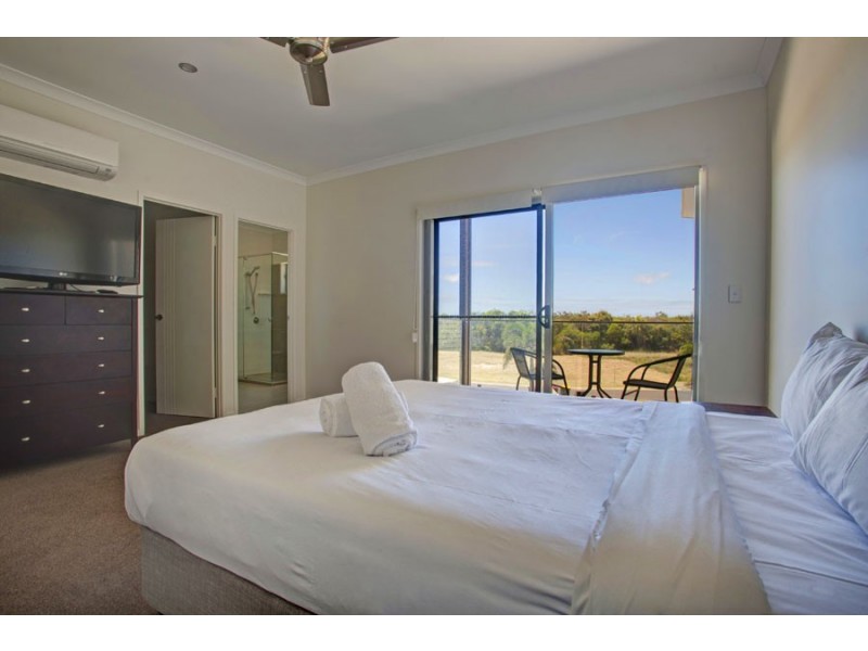 3/1 The Promenade, Agnes Water QLD 4677