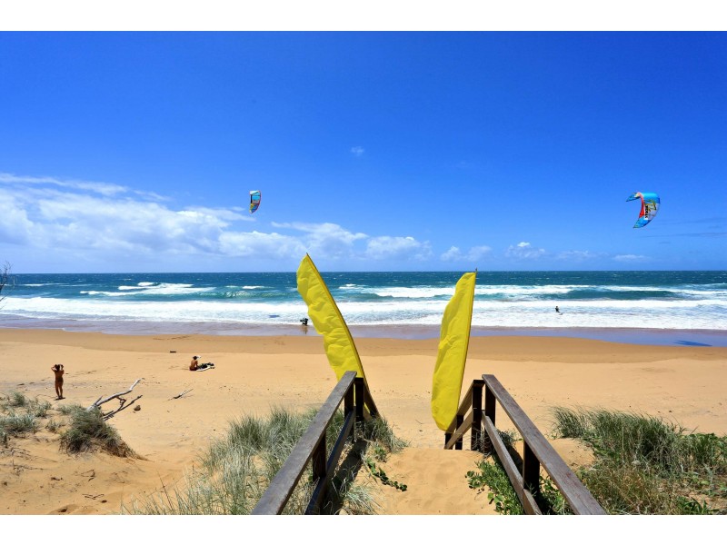 206/1 Beaches Village Circuit, Agnes Water QLD 4677