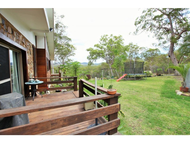 412 Bootmaker Drive, Round Hill QLD 4677