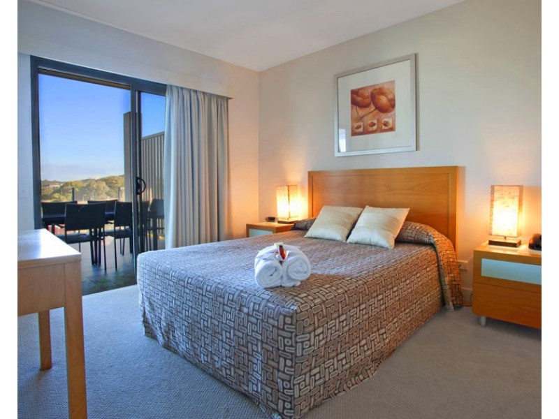 Unit 126 Beaches Village Circuit, Agnes Water QLD 4677
