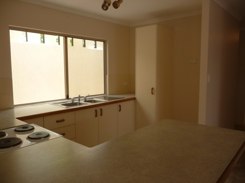 19 Palm Court, Agnes Water QLD 4677