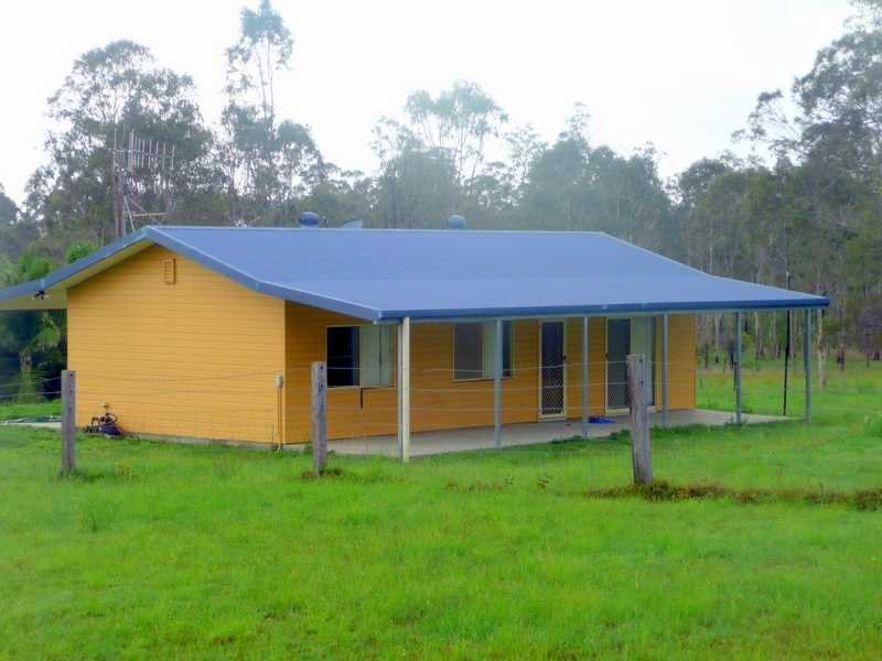 720 Round Hill Road, Captain Creek QLD 4677