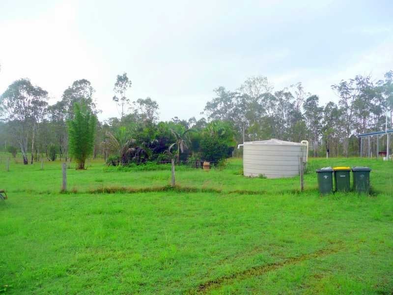 720 Round Hill Road, Captain Creek QLD 4677