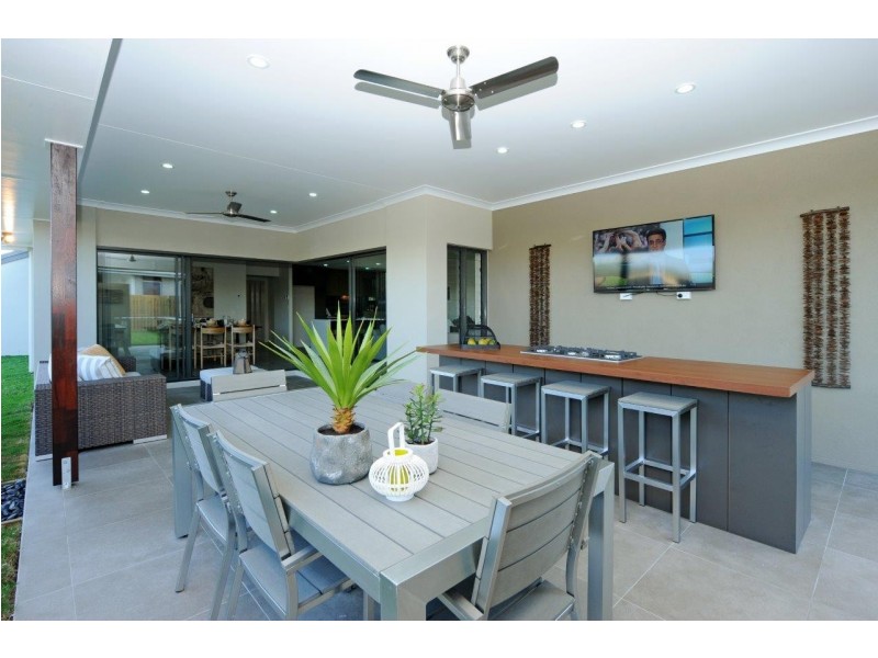 15 Beach Houses Estate Road, Agnes Water QLD 4677