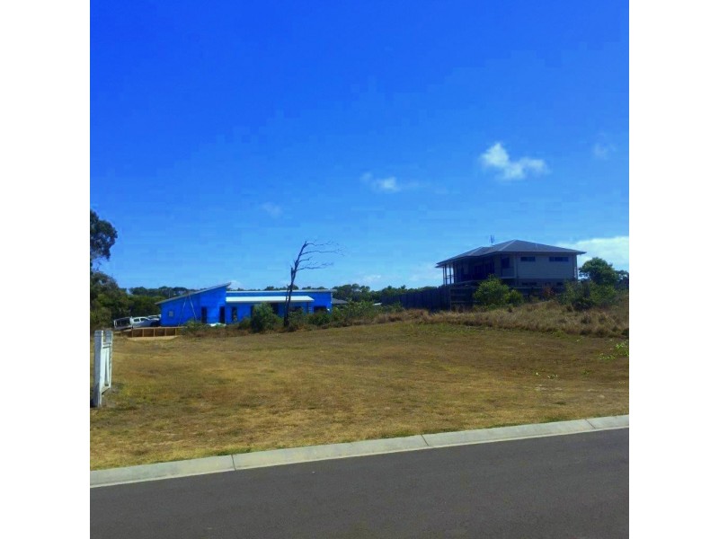 24 Atlantis Boulevard, Agnes Water QLD 4677