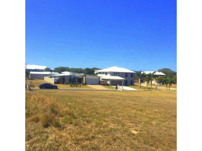 24 Atlantis Boulevard, Agnes Water QLD 4677