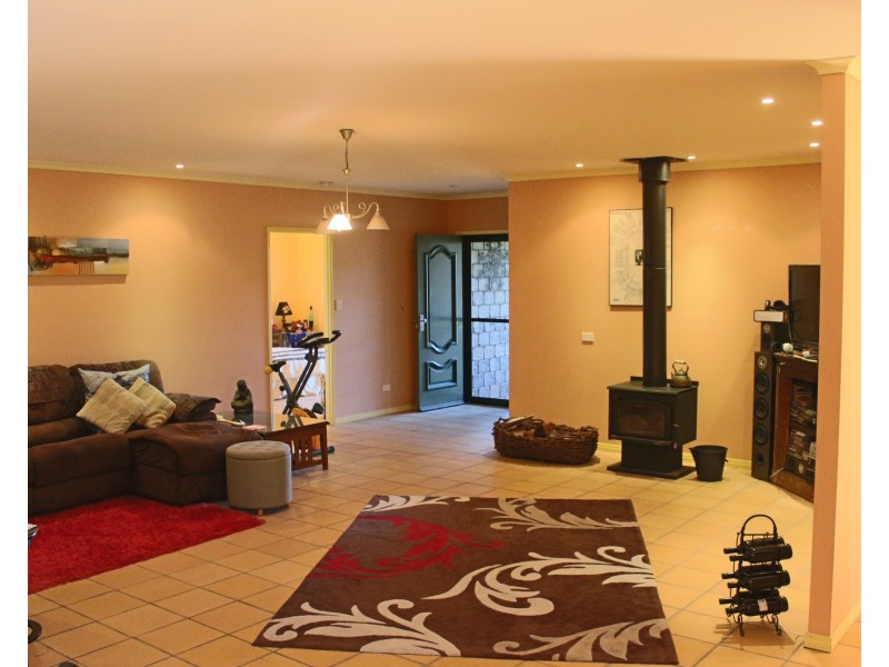 Captain Creek QLD 4677