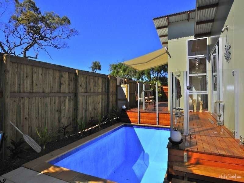 18 Dolphin, Agnes Water QLD 4677