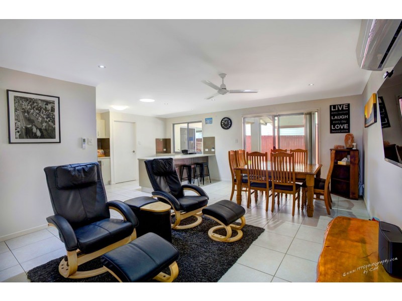 15 Joseph Banks Blvd, Agnes Water QLD 4677