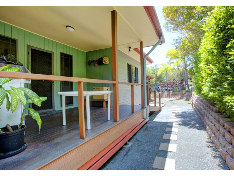 6 Whitby Place, Agnes Water QLD 4677