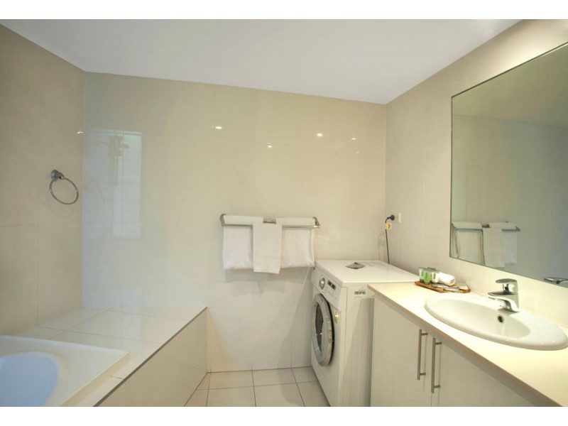 2/3 Agnes Street, Agnes Water QLD 4677