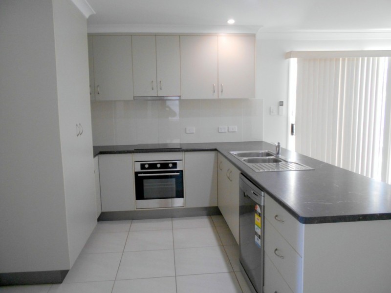 8 Sunset Drive, Agnes Water QLD 4677