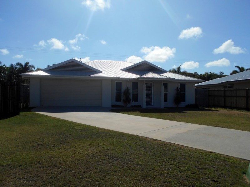 8 Sunset Drive, Agnes Water QLD 4677