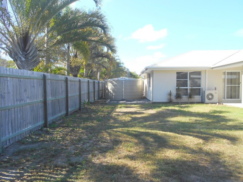 8 Sunset Drive, Agnes Water QLD 4677