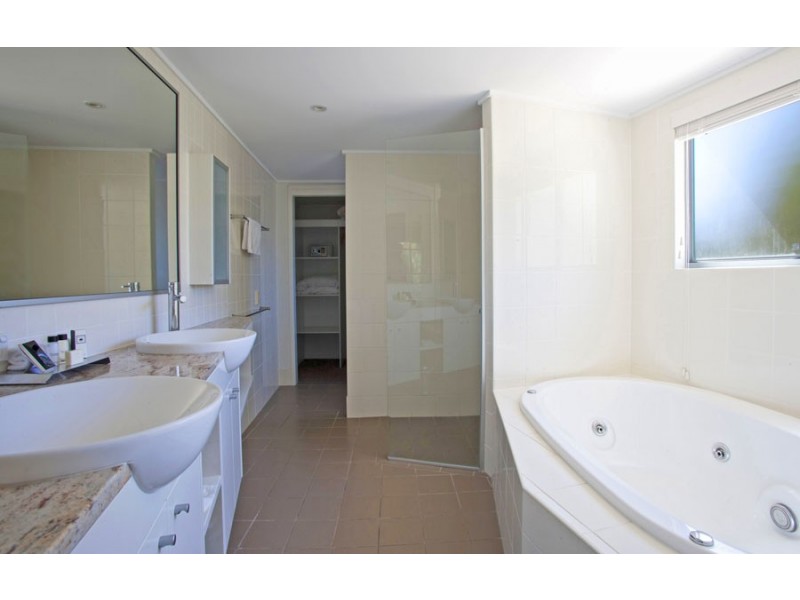 400/1 Beaches Village, Agnes Water QLD 4677
