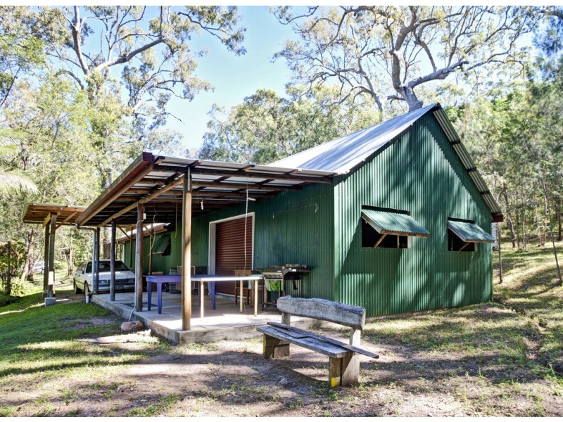 526 CREEVEY DRIVE, Captain Creek QLD 4677