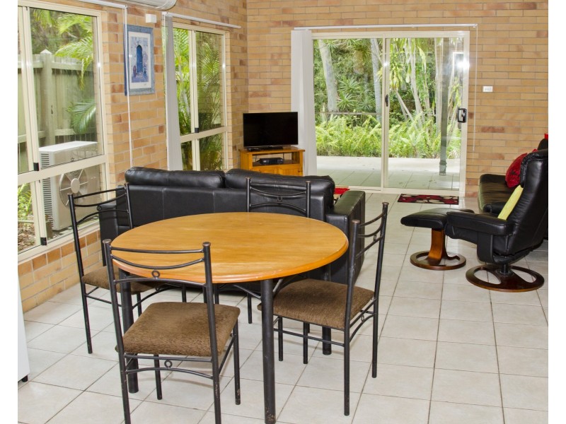 3/52 Captain Cook Drive, Agnes Water QLD 4677