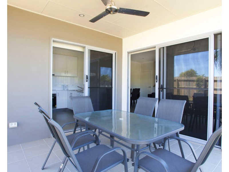 3/1 The Promenade, Agnes Water QLD 4677